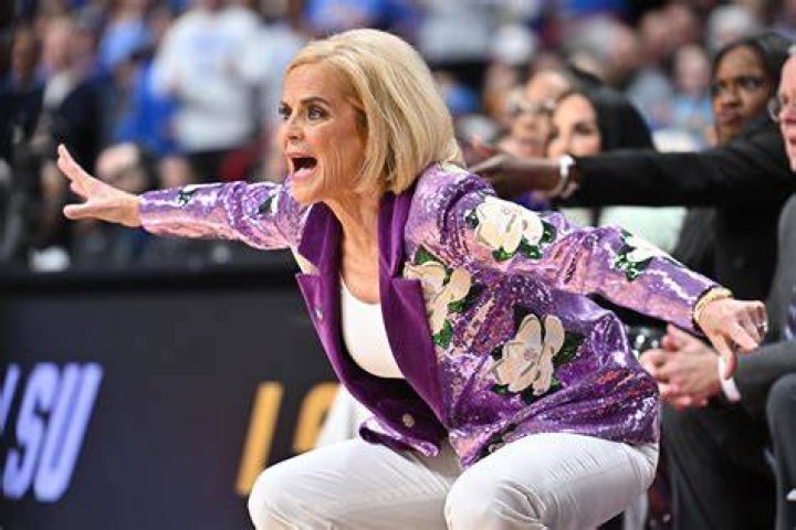LSU hires Kim Mulkey as the new women’s basketball head coach And The