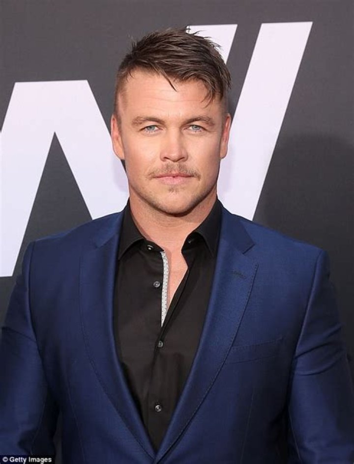 Luke Hemsworth cherishes the anonymity his brothers don't have Daily