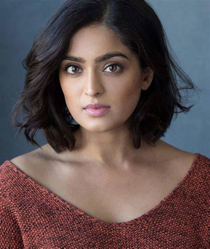Mandeep Dhillon Movies, Bio and Lists on MUBI