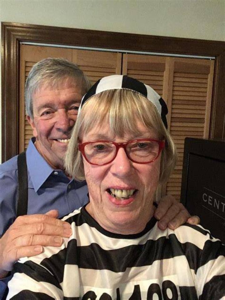 Mary Kathleen Mohler Kenda edad, hijos, riqueza. Esposa de Joe Kenda