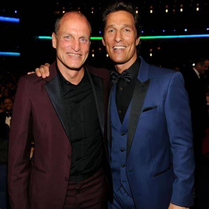Matthew McConaughey and Woody Harrelson take 'brother' DNA test