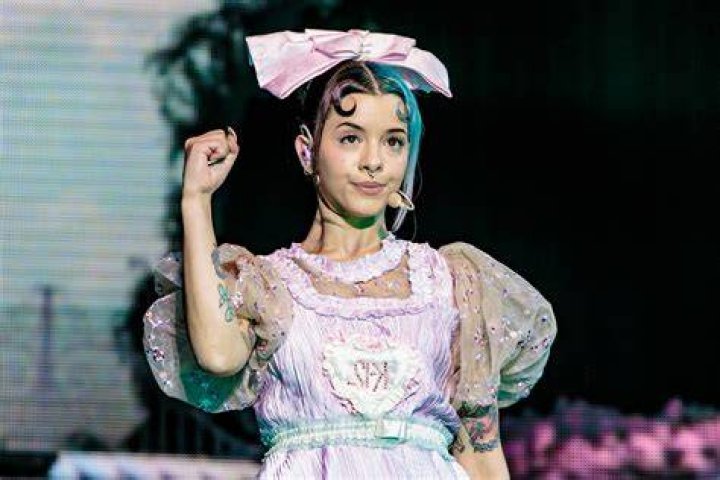 Melanie Martinez Bio, Profile, Facts, Age, Height, Boyfriend, Ideal Type