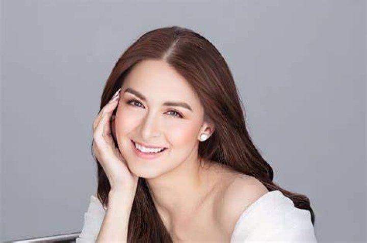 MUSTSEE Marian Rivera is finally reunited with her Dad! GMA