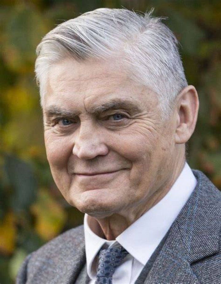 Nick Brimble Bio & Wiki Net Worth, Age, Height & Weight