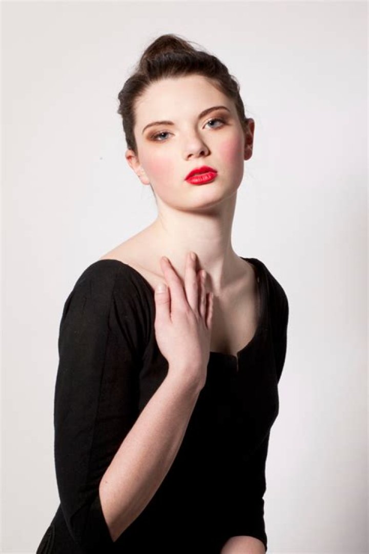 Nikki Norton MUA's photo portfolio 0 albums and 14 photos Model Mayhem