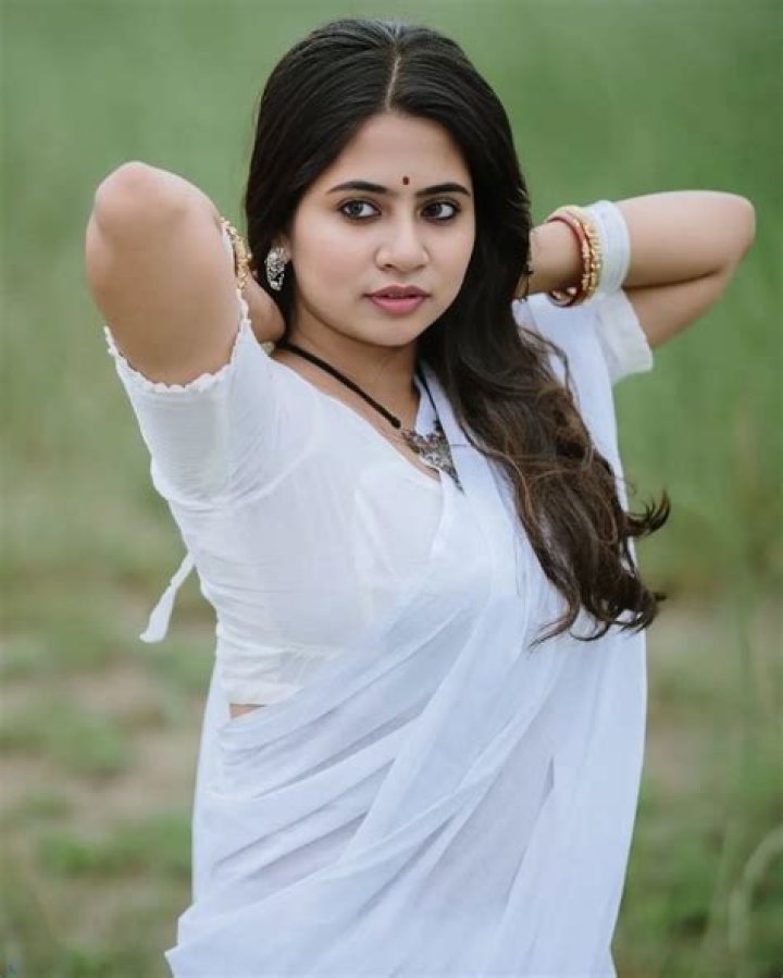 Nila nambiar r/Malluchicks