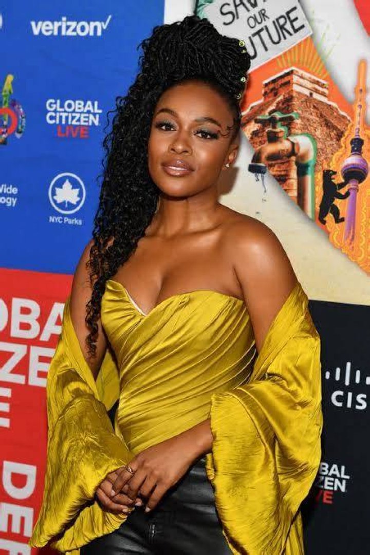 Nomzamo Mbatha biography, age, profile, boyfriend, net worth, parents