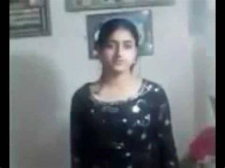 Pakistani Girl Leaked Video Private Date Video scandal 2020 YouTube