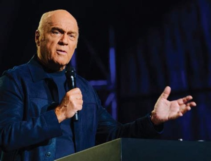 Pastor Greg Laurie Says He Lost His Sense of Smell after Contracting