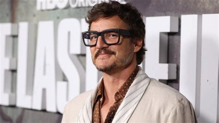 Pedro Pascal In Final Negotiations To Star In 'Gladiator' Sequel