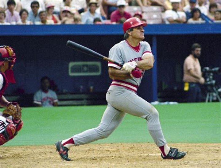 Pete Rose, famous Baseball star with his family. WMAF r/hapas