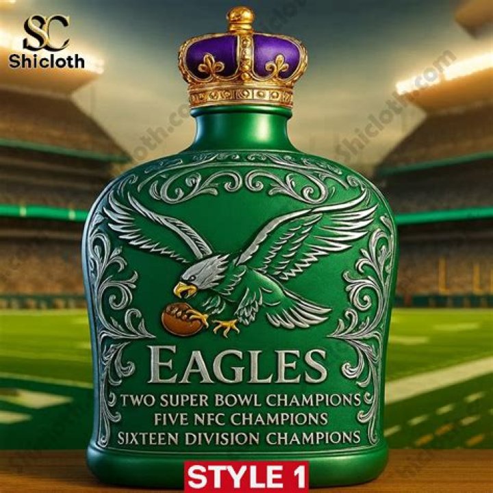 Philadelphia Eagles Football Crown Royal Whisky Hand Painted Etsy