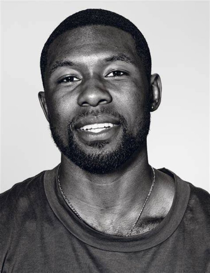 Photos of Trevante Rhodes&rsquo; New Fiancee Model Mara Wright (PicsVids
