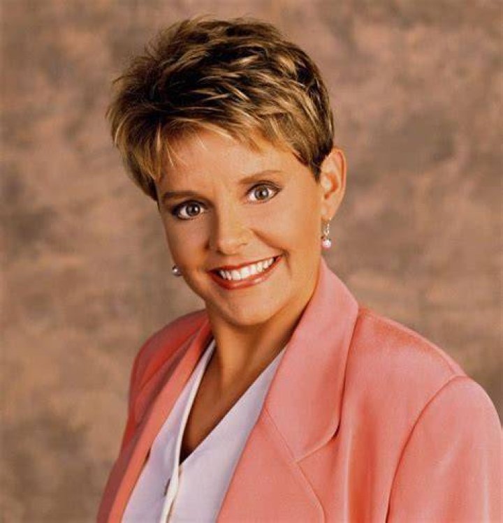 Pictures of Amanda Bearse