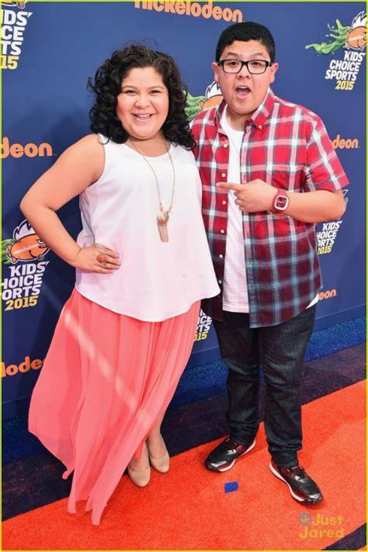 Raini Rodriguez & brother Rico Rodriguez Radio Disney Music Awards 2015