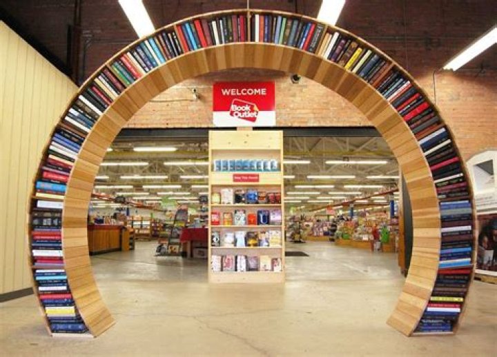 Shop Book Outlet & Save 5090 Off List Price Extreme Couponing Mom