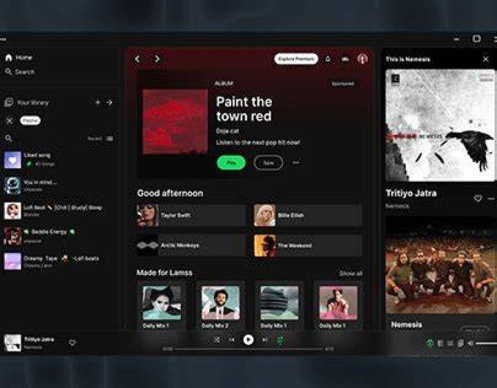 Spotify's new AI 'DJ' will talk you through its