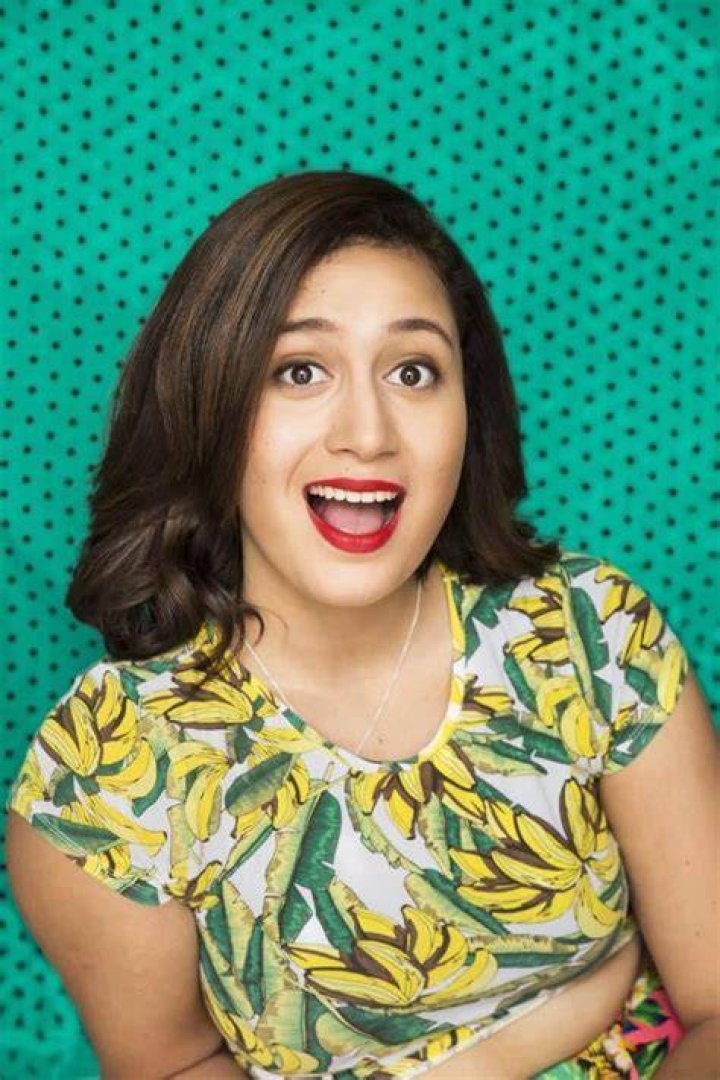Starstruck&rsquo;s Rose Matafeo Wants to Save the Vanity Fair