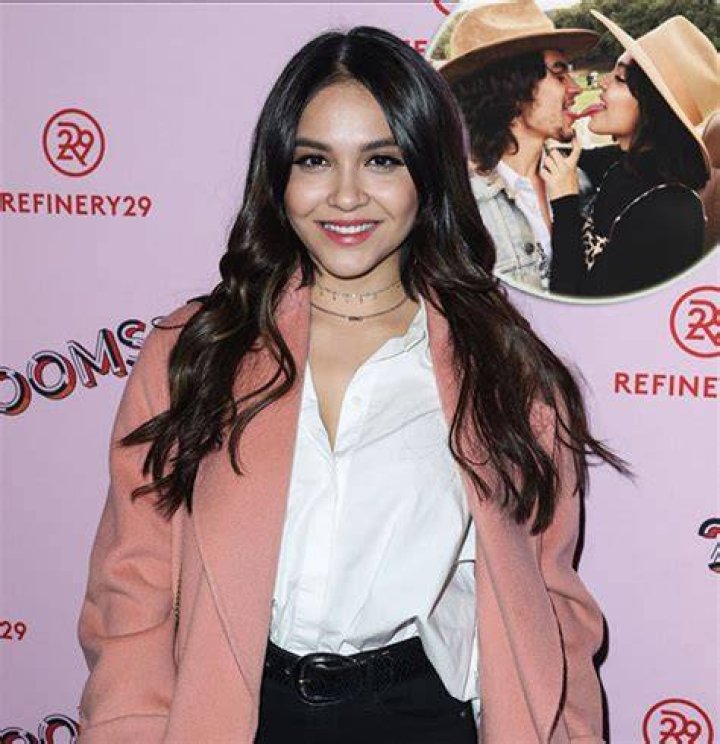 Stella Hudgens Relationship, Dating, Partner, Boyfriend, Net Worth