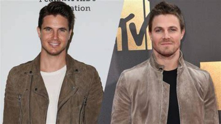 Stephen Amell and Robbie Amell FlashVsArrow Screening &hearts; Robbie amell
