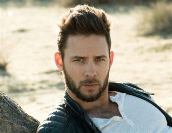 Steve Lund Height, Age, Net Worth, Affair, Career, and More