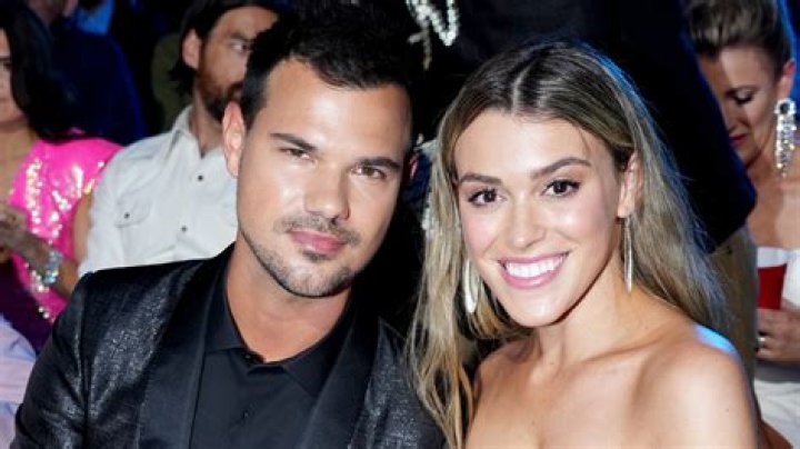 Taylor Lautner Wife Meet Taylor Dome