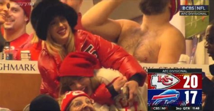 Taylor Swift Bombers QB Zach Collaros joins popstar in Kelce family
