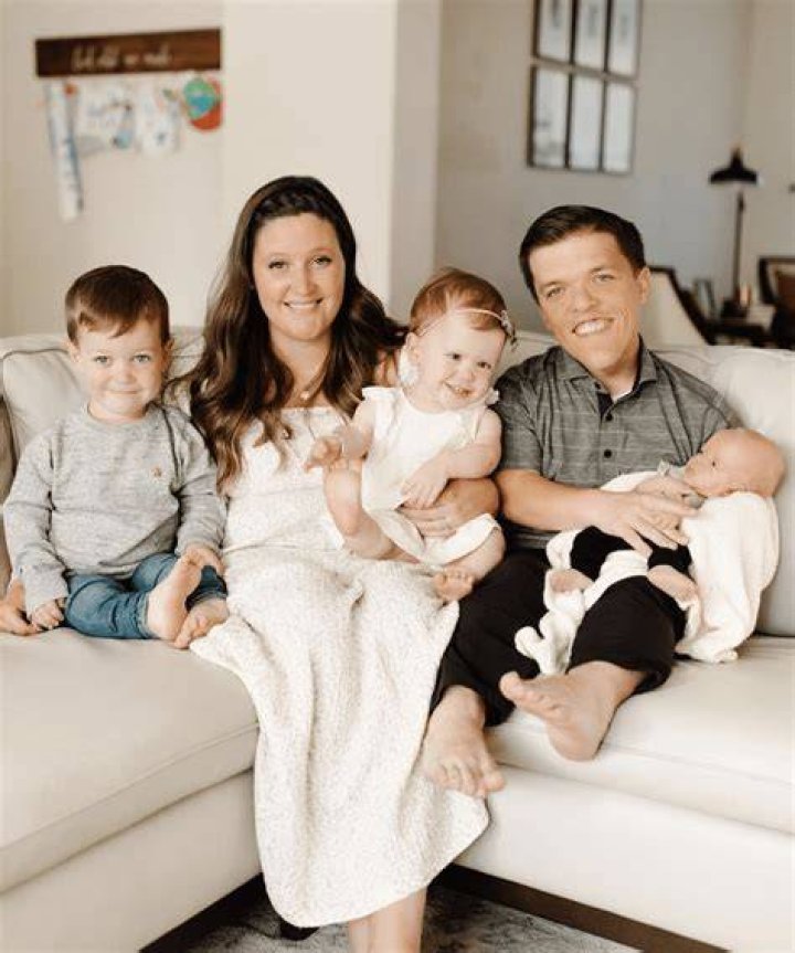 Tori Roloff My Newborn is a Month Old! He Can Already Do All This