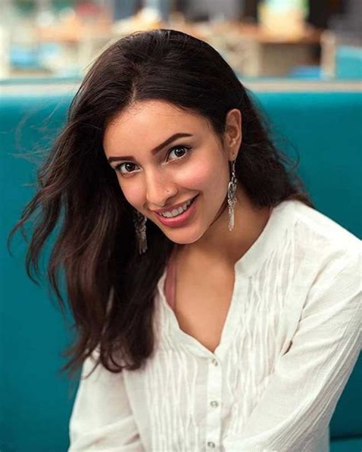 Tripti Dimri Biography, Age, Wiki, Height, Biography, Home, Birthplace