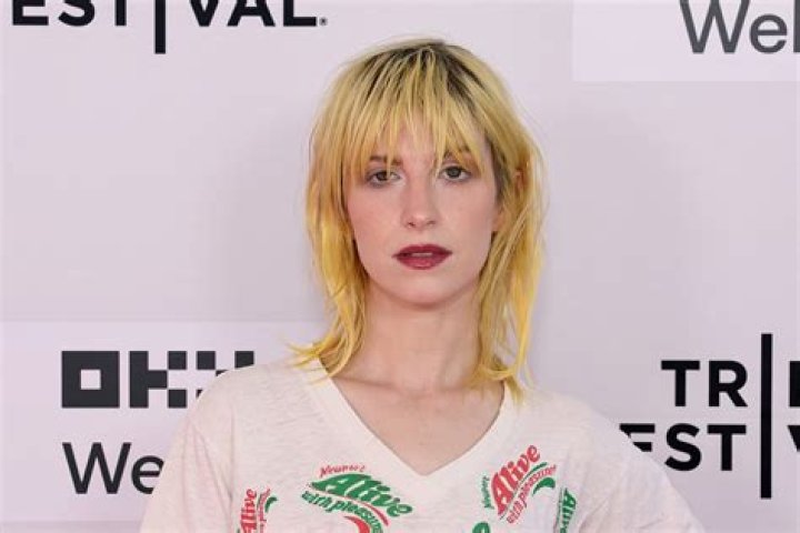 Unveil The World Of Hayley Williams Through Her Instagram Lens