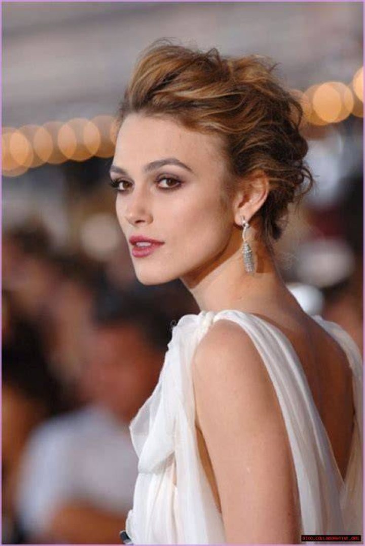 Unveiling Keira Knightley's Height: Insights And Surprises