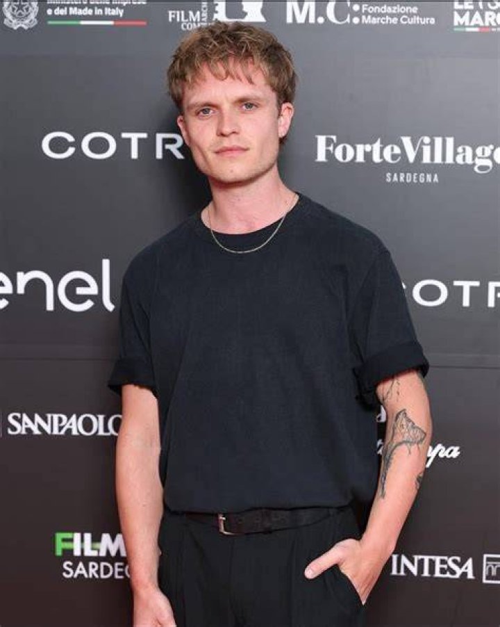 Unveiling The Multifaceted Talent Of Tom Glynn-Carney: Discoveries And Insights