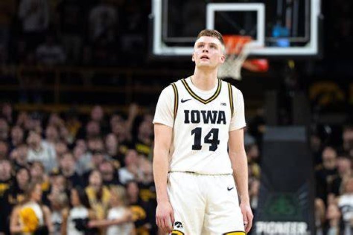 Unveiling The Phenomenal Rise Of Iowa Basketball Star, Marshall