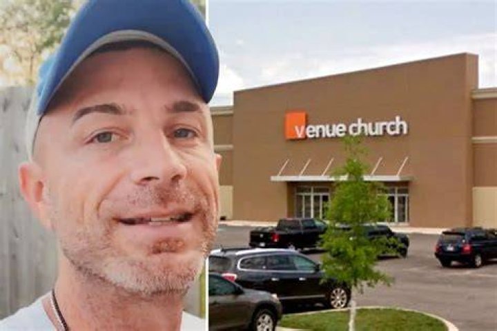 US Venue Church pastor Tavner Smith caught &lsquo;halfnaked&rsquo; with employee