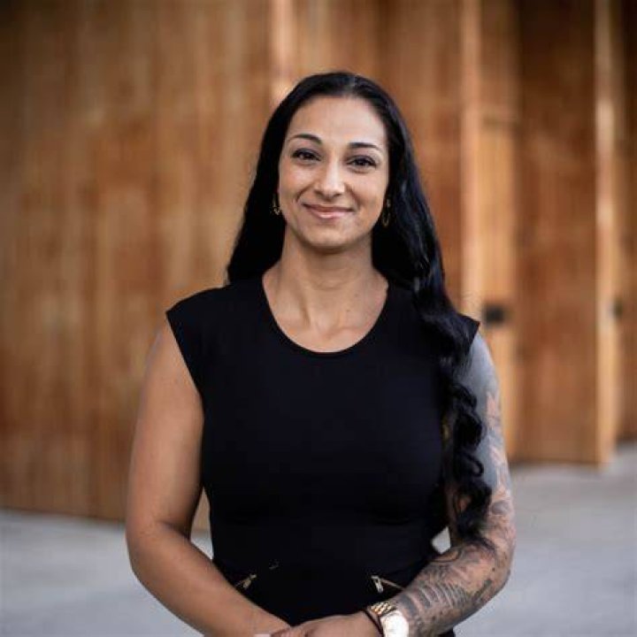 Vanessa Gonzalez BK Headshots