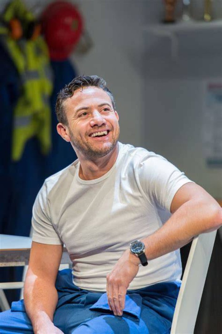 Warren Brown News, Photos and Videos