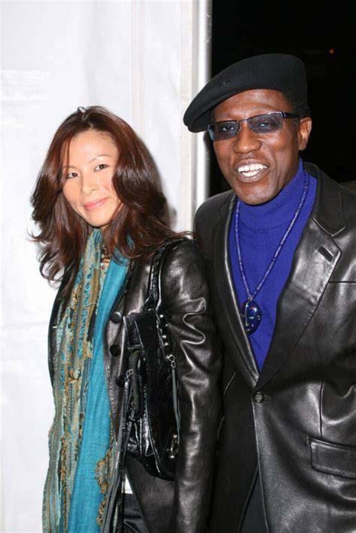 Wesley Snipes w/ wife Nikki Park, 2009 Black celebrity couples