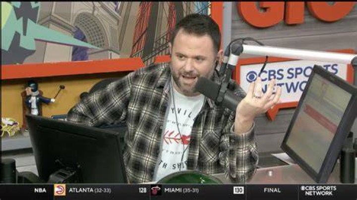 WFAN&rsquo;s Gregg Giannotti sets caller straight with important message on