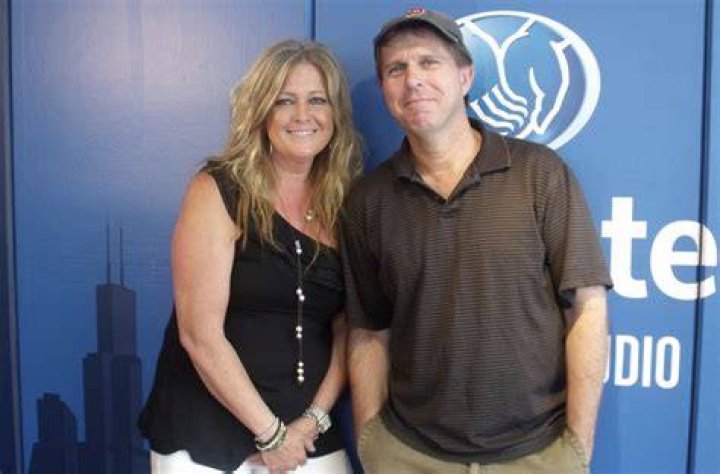 WGN Radio Host Bill Leff tells John why he thinks girls are smarter