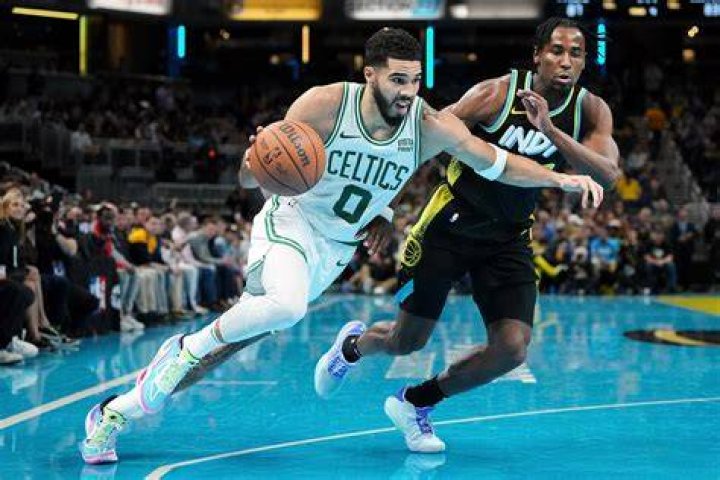 Which of Jayson Tatum's girlfriends is the mother of his son Deuce Tatum?