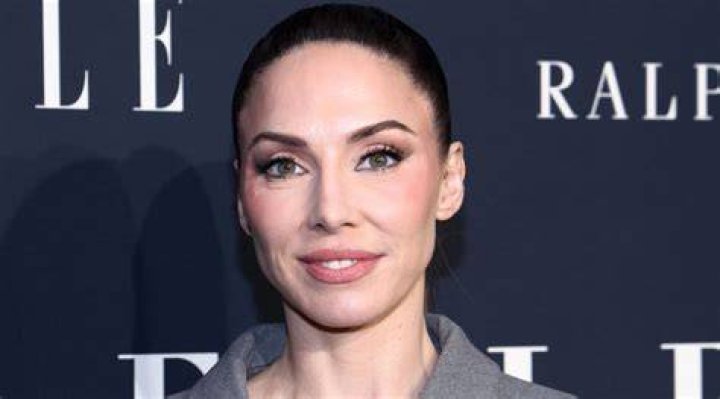 Whitney Cummings Is Not Even 40 and Her Net Worth is Already Insane Rare