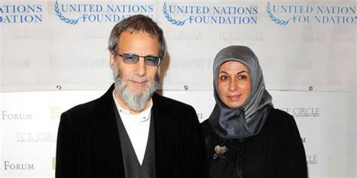 Who is Cat Stevens&rsquo; wife, Fauzia Mubarak Ali Details into her personal