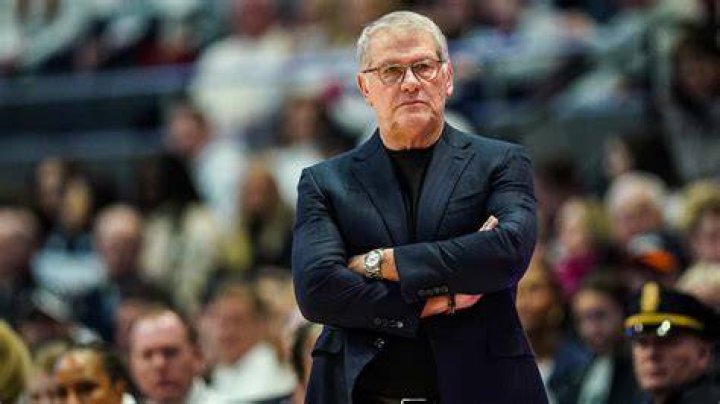 Why Geno Auriemma didn&rsquo;t leave UConn