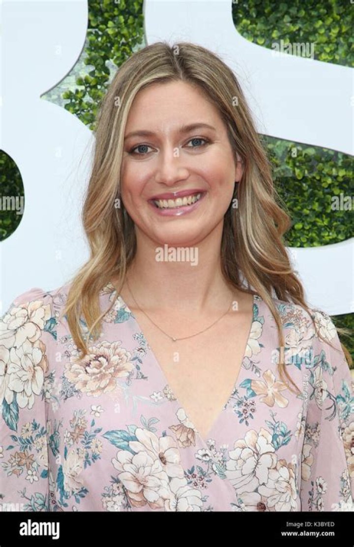 Zoe Perry 2017 CBS Television Studios Summer Soiree TCA Party 03